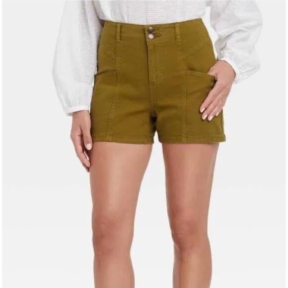 Universal Thread High Rise Midi Shorts Khaki Green Shorts Size 6 - Picture 1 of 9